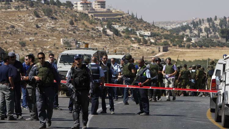 مقتل مستوطن وإصابة آخر في حادث إطلاق نار غرب رام الله
