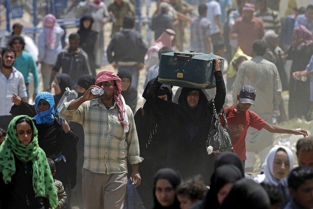 بان كي مون يتحدث عن أعداد "مهولة" من اللاجئين وأوروبا منقسمة حيالهم