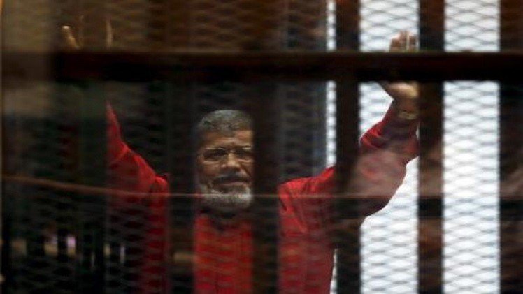 تأجيل محاكمة مرسي إلى الـ25 من يونيو الجاري