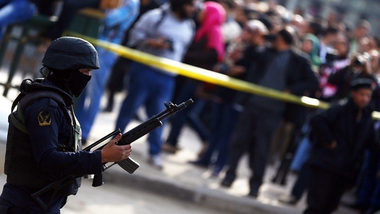 مصر.. إصابة 8 أشخاص بتفجير منزلين 