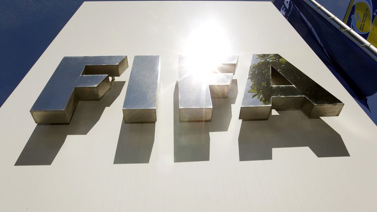 السلطات السويسرية غير مهتمة بتقرير محقق الفيفا السابق غارسيا