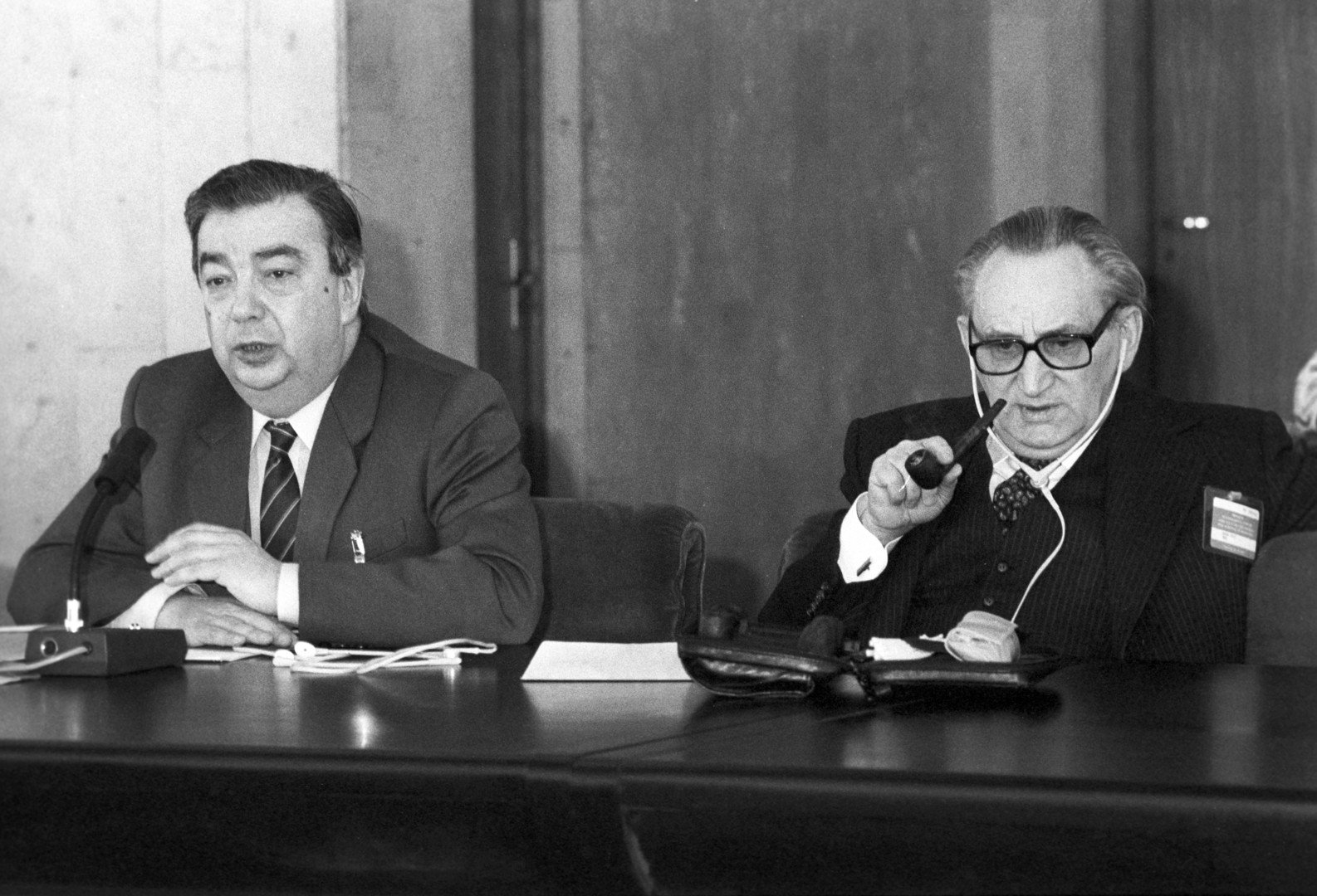 بريماكوف يشارك في مؤتمر"العالم الخالي عن السلاح النووي عام 1987"