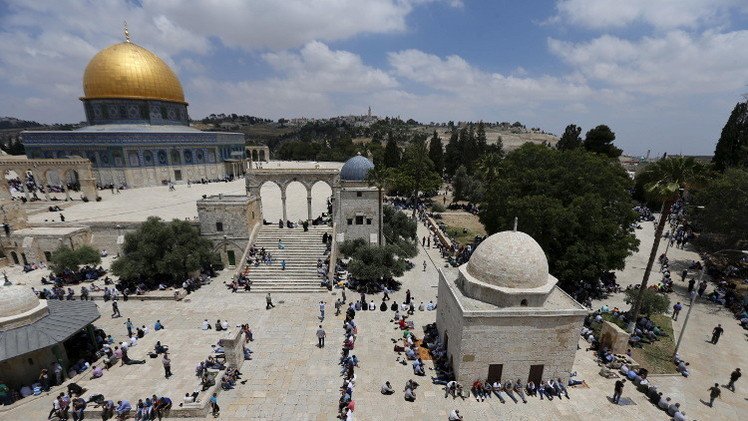 إسرائيل تفرض قيودا على دخول الفلسطينيين للقدس 