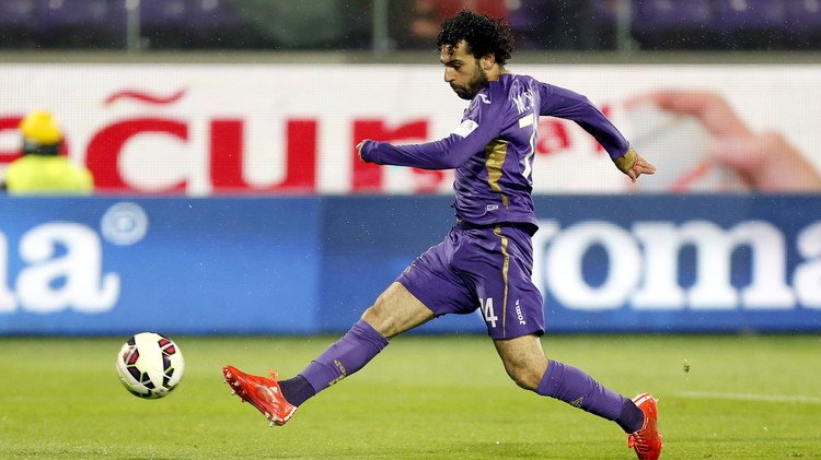 فيورنتينا ينتظر ردا من صلاح على عرض الانضمام نهائيا إلى "الفيولا"
