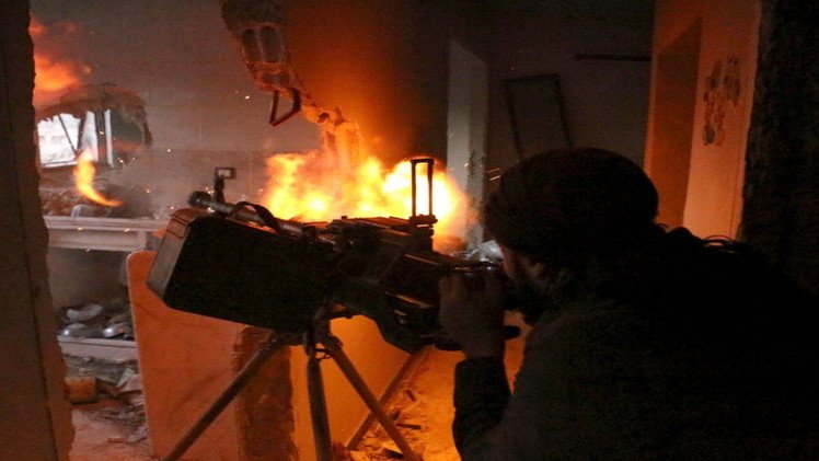 الجيش السوري يتقدم في الزبداني.. واشتباكات بين الجيش التركي والأكراد قرب الرقة