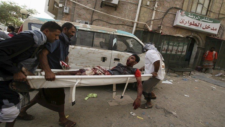 اليمن.. عشرات القتلى والجرحى في غارات واشتباكات عنيفة