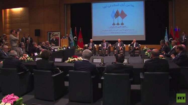 التوقيع على اتفاق مبدئي لحل أزمة ليبيا