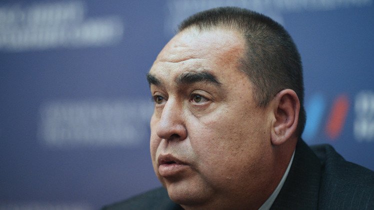 "دونيتسك" و"لوغانسك" تدعوان "النورماندي" للتحرك إزاء عدم تنفيذ كييف اتفاقات مينسك