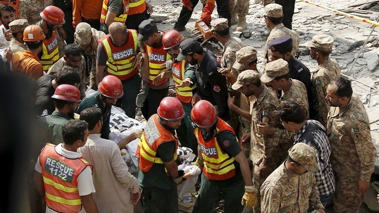 ارتفاع حصيلة الهجوم الذي أودى بحياة وزير باكستاني إلى 20 قتيلا