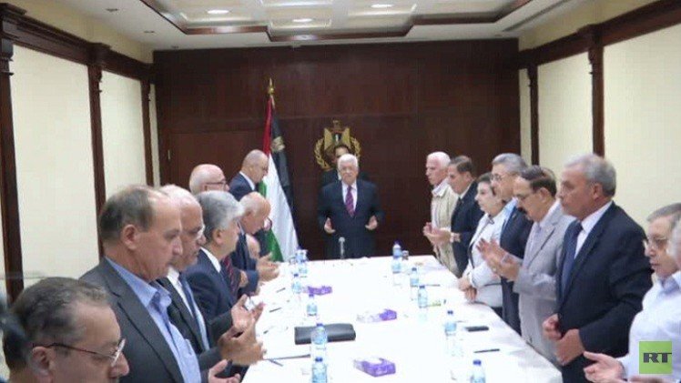 استقالة اللجنة التنفيذية لمنظمة التحرير