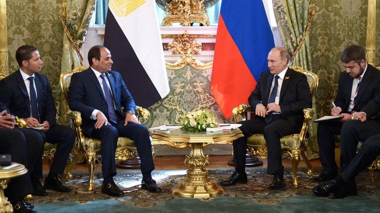 بوتين والسيسي يشددان خلال لقائهما في موسكو على أهمية تشكيل جبهة واسعة لمواجهة الإرهاب (فيديو)