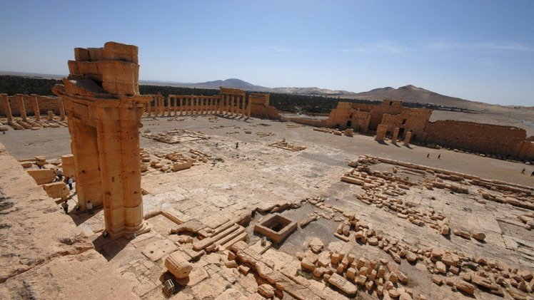 داعش يدمر جزءا من معبد "بل" التاريخي في تدمر