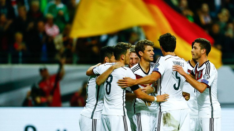ألمانيا تنتزع صدارة مجموعتها في تصفيات اليورو