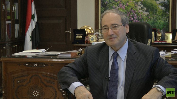 المقداد لـRT: المزاعم بشأن زيادة التواجد العسكري الروسي في سوريا تهدف لإطالة عمر الإرهاب