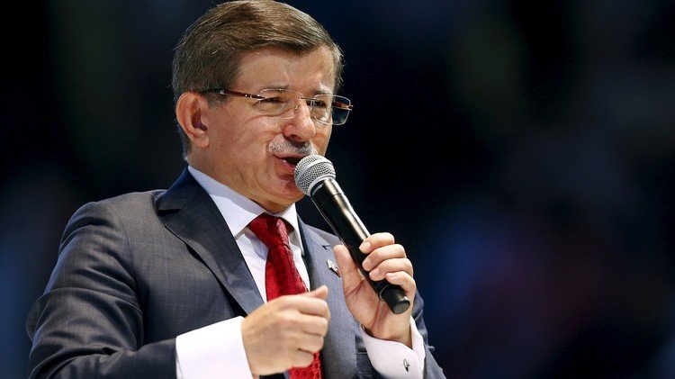 داوود أوغلو: تركيا تحتاج حكومة من حزب واحد لمحاربة "الإرهاب"