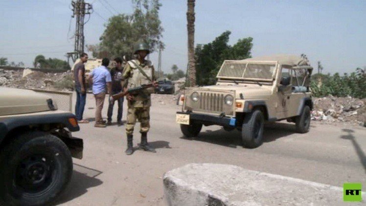 مصر.. مقتل 12 شخصا بنيران مجهولين وسط سيناء