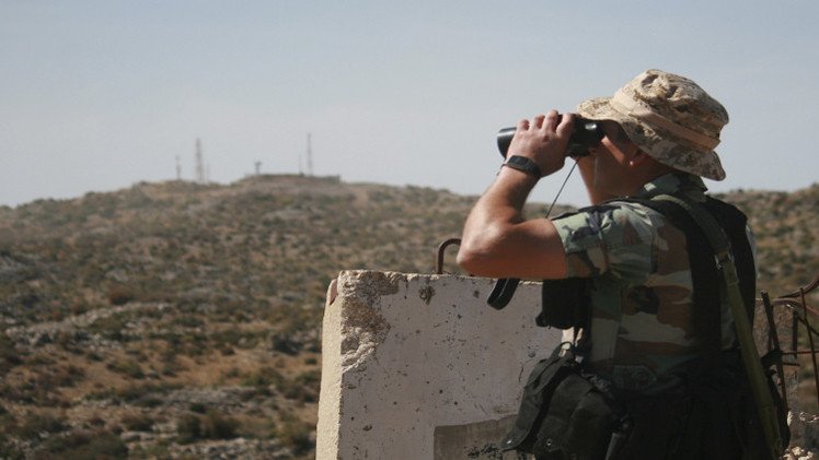 الجيش اللبناني يقصف جرود عرسال ويدمر مركزا لـ"داعش"
