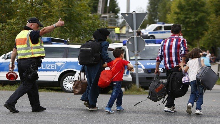  "أسطورة الطبيب السوري" في ألمانيا.. اللاجئون مشروع ثروة هاربة