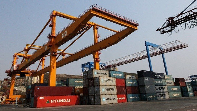 تراجع واردات روسيا بنحو 39% في ثمانية أشهر