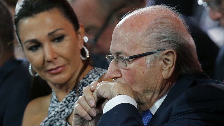 رسميا .. فتح تحقيق بتهم جنائية ضد جوزيف بلاتر 
