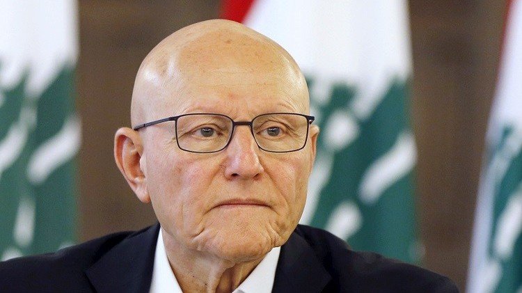 رئيس الوزراء اللبناني: أزمة اللاجئين السوريين أهم تحد تواجهه التنمية