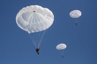 إنزال المظليين الروس والصرب والبيلاروس في منطقة نوفوروسيسك بجنوب روسيا
