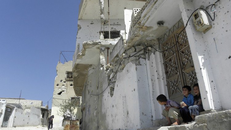 هروب جماعي لمسلحي "داعش" من سوريا إلى الأردن.. والجيش السوري يحضر لمعركة حمص