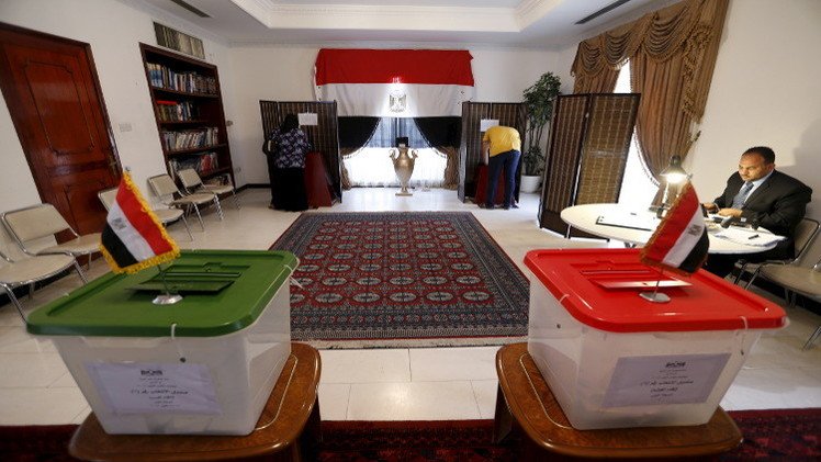 مصر تنتخب مجلس نواب في غياب أحزاب السلطة والمعارضة 