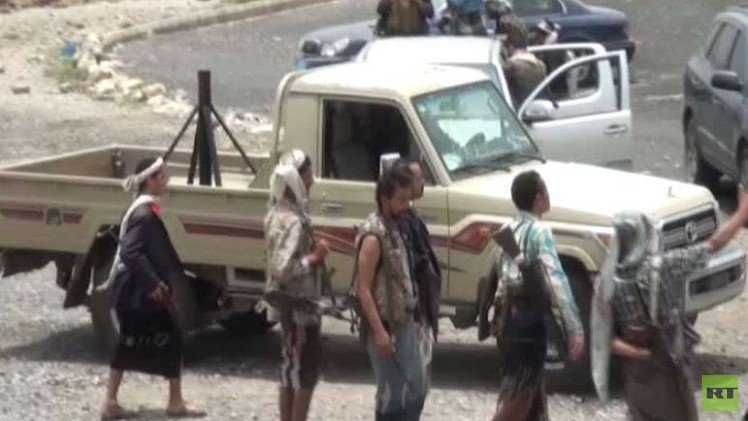 مواجهات بين الحوثيين واللجان في تعز