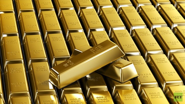 روسيا تواصل زيادة احتياطياتها من الذهب للشهر السابع 