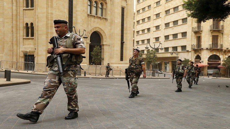 مقتل 8 بينهم عسكريان في تبادل لإطلاق نار شمال بيروت