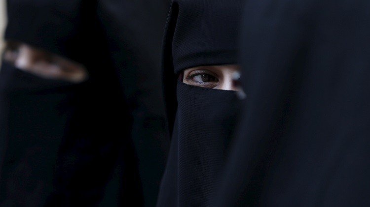لوكسمبورغ  تقر بحق المسلمات في ارتداء النقاب