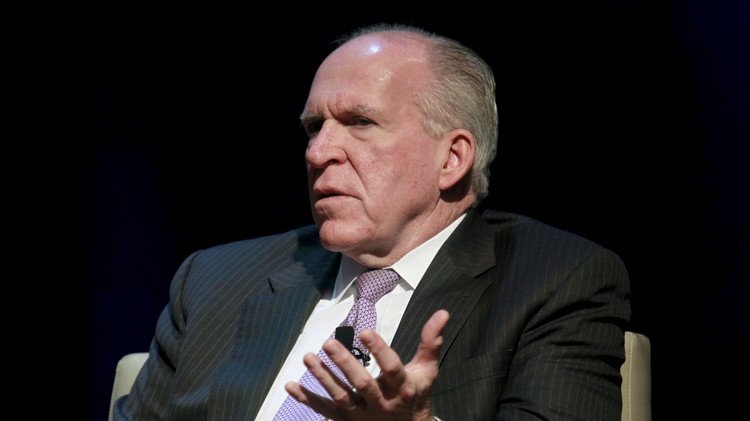 مدير الـ CIA يرجح تورط "داعش" في هجمات باريس وكارثة الطائرة الروسية