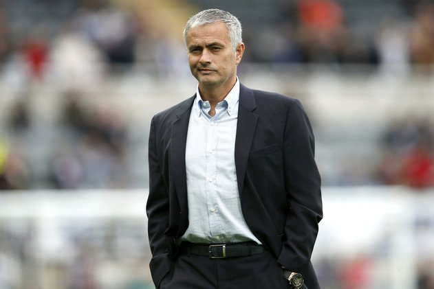 مورينيو: نحتاج توم كروز للفوز بالدوري 