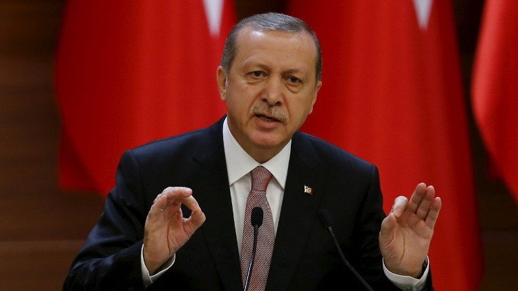 أردوغان: سنعتبر إسقاط طائرة تركية باستخدام "أس-400" في سوريا اعتداء علينا