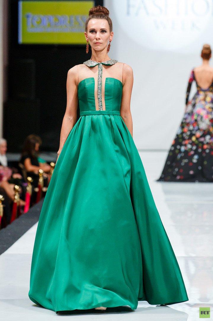 جوفاني في اسبوع الموضة بموسكو Estet Fashion Week
