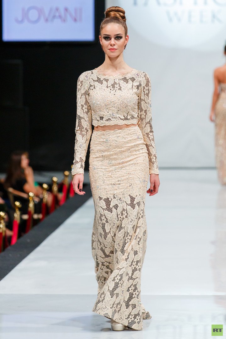 جوفاني في اسبوع الموضة بموسكو Estet Fashion Week