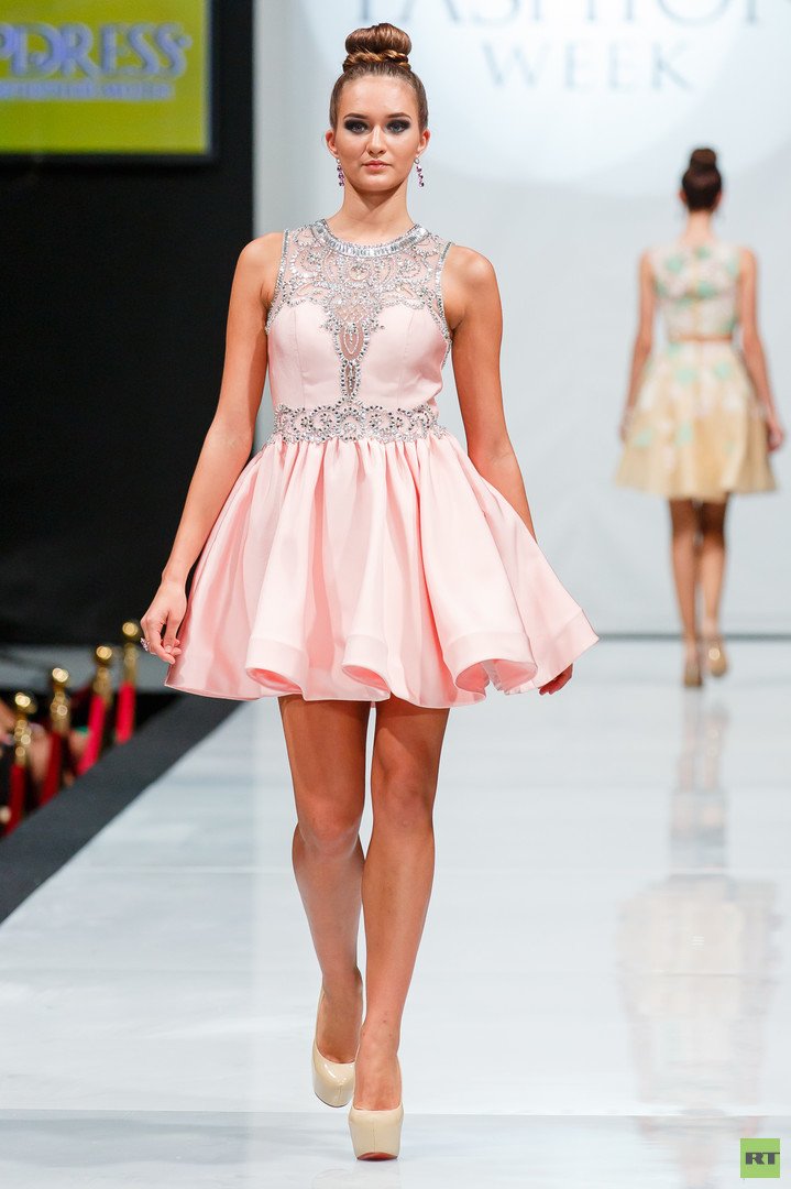 جوفاني في اسبوع الموضة بموسكو Estet Fashion Week