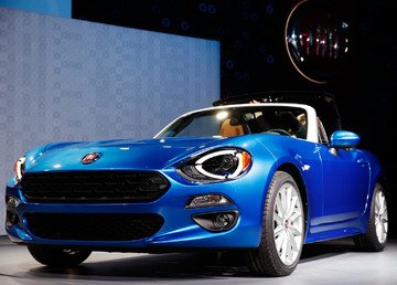 سيارة فيات 124 Spider لعام 2017