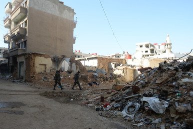 جنود في الجيش العربي السوري ببلدة الدخانية