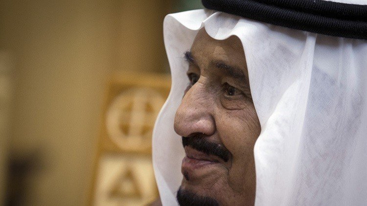 الملك السعودي ضمن العشر الأوائل للتغريدات الأكثر ترددا على "تويتر"