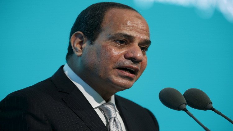 السيسي يدعو إلى "تعبئة دولية" لتأمين حدود ليبيا ومنع تدفق المقاتلين