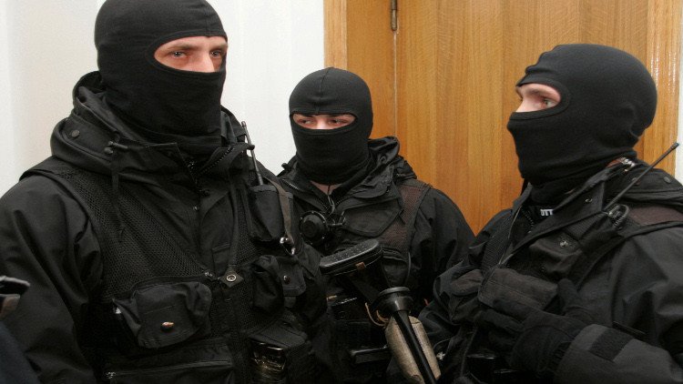 السفارة الروسية في كييف تؤكد توقيف مواطنين روس بأوكرانيا