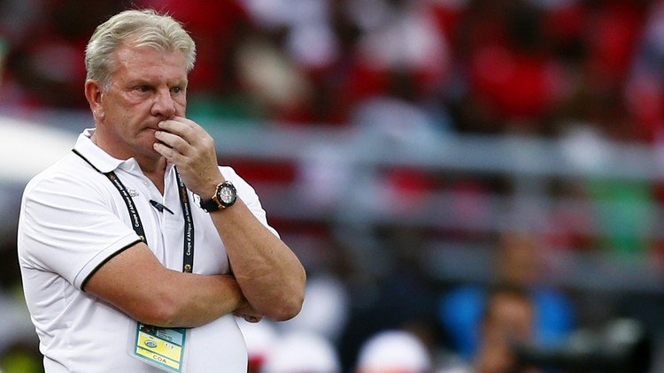 سجن مدرب منتخب الأردن سنتين !