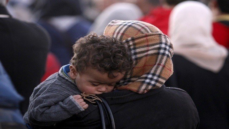 حزب الشعب الدنماركي: يجب مصادرة مقتنيات اللاجئين لوقف الهجرة