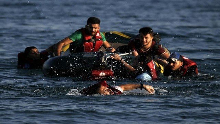غرق 10 مهاجرين قبالة جزيرة يونانية 