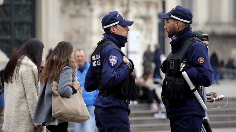 إيطاليا تطرد 64 شخصا لصلتهم بالإرهاب 