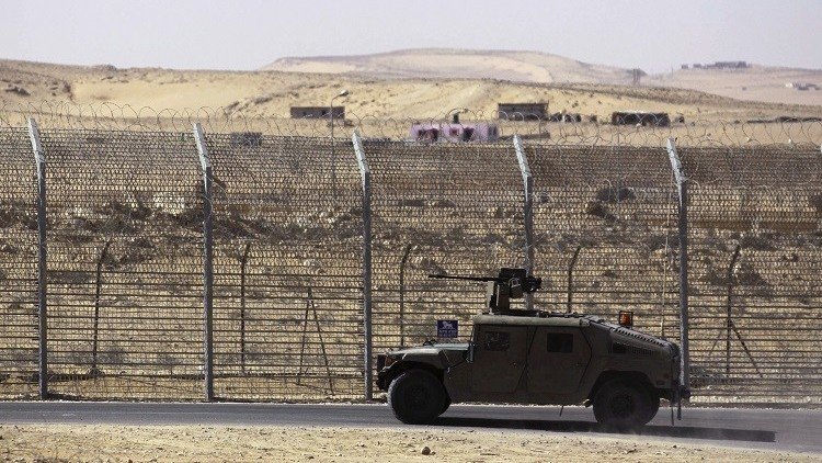 مصر.. مقتل 40 مسلحا بغارات للطيران الحربي شمالي سيناء