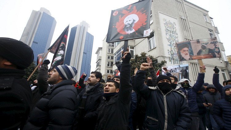 إعدام النمر يخرج جني الطائفية من قمقمه