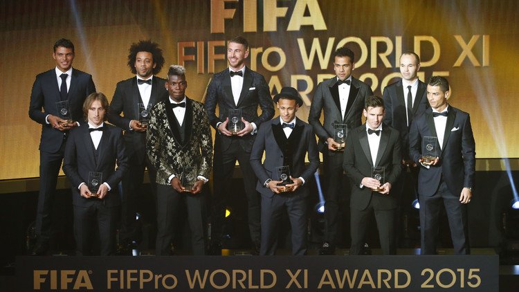 ريال مدريد وبرشلونة يهيمنان على التشكيلة المثالية لعام 2015 .. (صور)